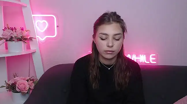 MilanaAngelAs online show from 03-01-25, 05:42