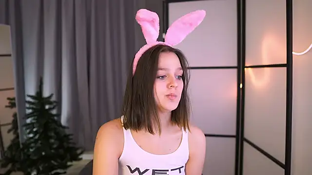 Addelin Moon online show from 12-02-24, 03:36