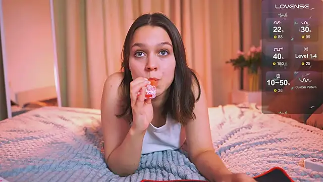 Addelin Moon online show from 02-23-25, 04:02