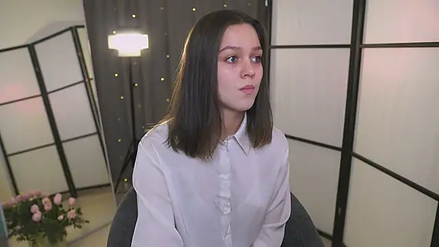 Addelin Moon online show from 03-09-25, 03:27