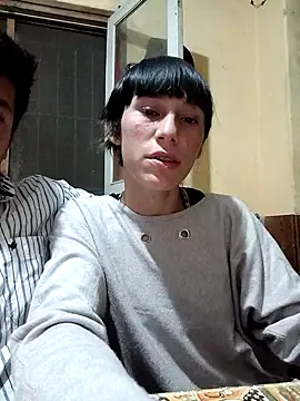 Snapshot of babylexx_18 chatting on 12-15-25, 02:49 babylexx 18 online show from 12-15-25, 02:49