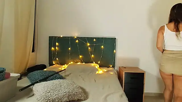 Snapshot of Melisa_cream chatting on 01-20-25, 02:53 Melisa cream online show from 01-20-25, 02:53