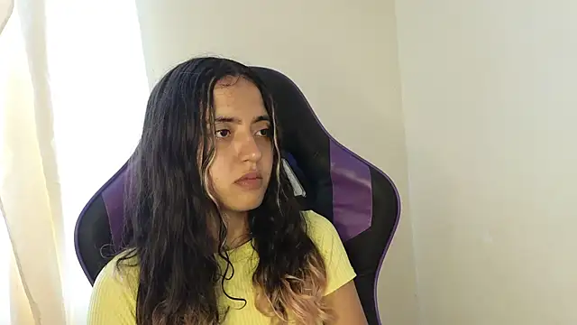 ViolettaSummer online show from 02-02-25, 05:15