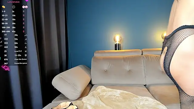 Snapshot of Project-Raven chatting on 01-25-25, 08:21 Project-Raven online show from 01-25-25, 08:21