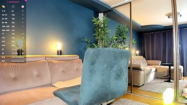 Snapshot of Project-Raven chatting on 03-13-25, 12:27 Project-Raven online show from 03-13-25, 12:27