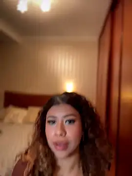 Snapshot of LEONCITA_ chatting on 02-28-26, 07:15 LEONCITA online show from 02-28-26, 07:15