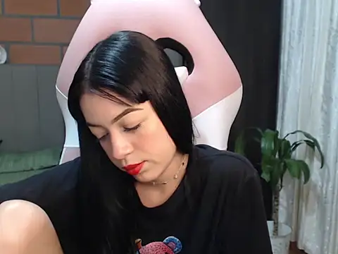 Caribbean beauty  online show from 02-03-25, 11:05