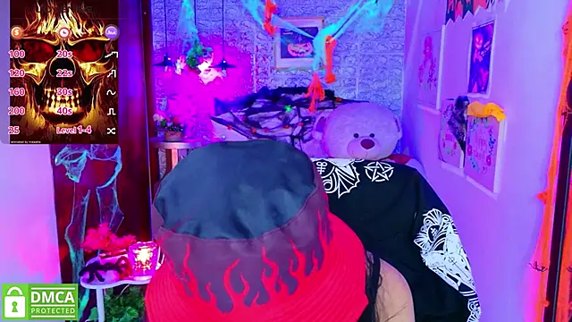 Snapshot of REDHOTTER_ chatting on 10-29-25, 08:21 REDHOTTER online show from 10-29-25, 08:21