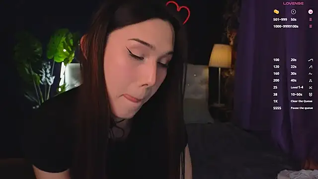 Kaia Sunshine Mia online show from 02-16-25, 04:10