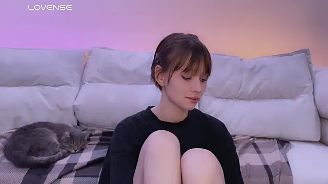 Snapshot of yourconcept chatting on 11-09-25, 06:17 yourconcept online show from 11-09-25, 06:17