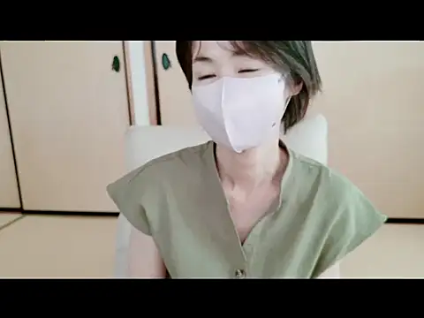 xxArisaxx online show from 09-28-25, 06:19