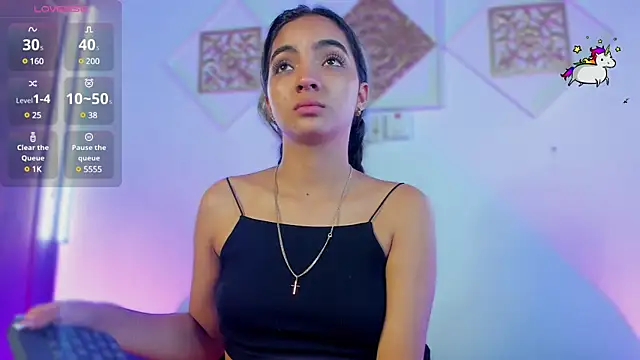 AdelineEvanss online show from 12-12-24, 08:57