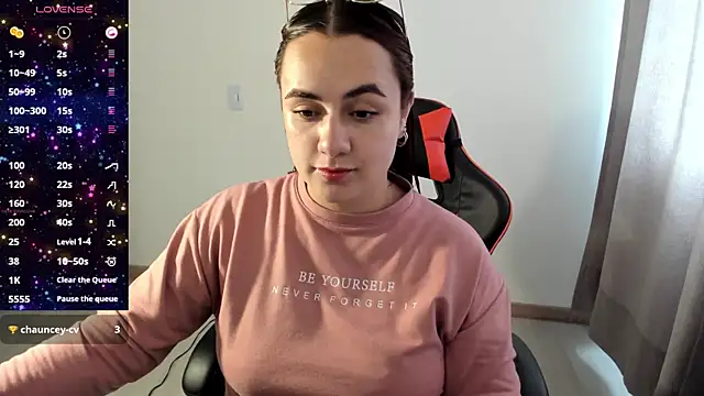 maryluna95 online show from 10-17-25, 07:16