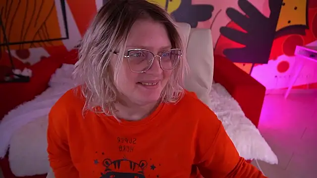 Snapshot of CoolTatis chatting on 02-02-26, 09:08 CoolTatis online show from 02-02-26, 09:08