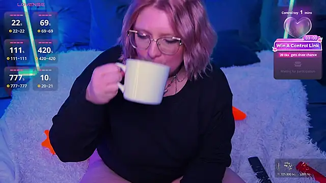 CoolTatis online show from 04-13-26, 06:24