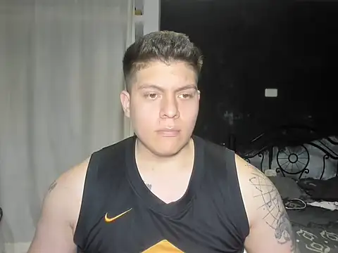 Snapshot of regan_jhonso chatting on 12-18-24, 08:53 regan jhonso online show from 12-18-24, 08:53