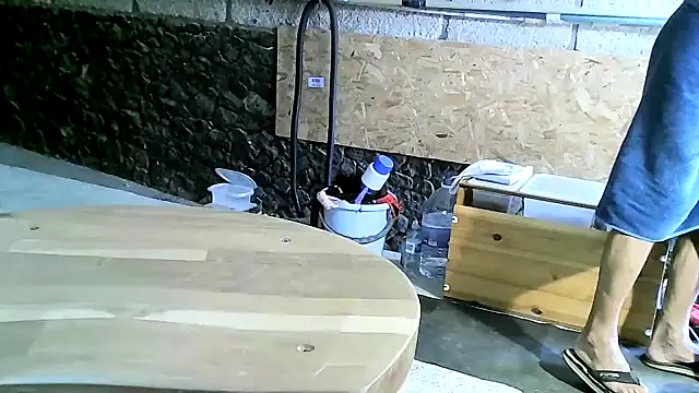 Snapshot of ewuich1 chatting on 09-30-25, 05:07 ewuich1 online show from 09-30-25, 05:07