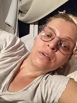 BritneyHudson online show from 01-05-26, 05:27