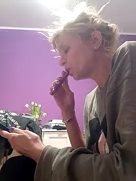 BritneyHudson online show from 03-03-26, 06:08