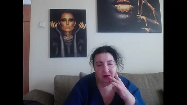 Snapshot of maturekorine chatting on 04-25-26, 11:24 maturekorine online show from 04-25-26, 11:24
