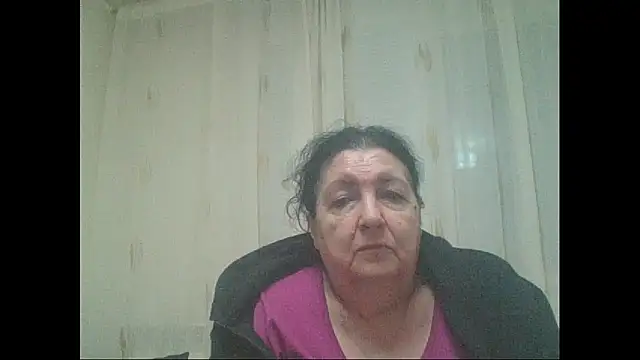 Snapshot of maturekorine chatting on 05-04-26, 09:44 maturekorine online show from 05-04-26, 09:44