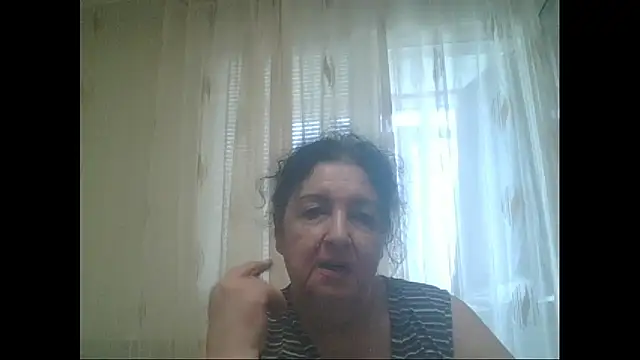 Snapshot of maturekorine chatting on 06-21-26, 02:30 maturekorine online show from 06-21-26, 02:30