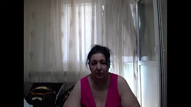 Snapshot of maturekorine chatting on 06-28-26, 07:58 maturekorine online show from 06-28-26, 07:58