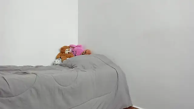 Snapshot of Eli_dl chatting on 02-20-25, 08:36 Eli dl online show from 02-20-25, 08:36