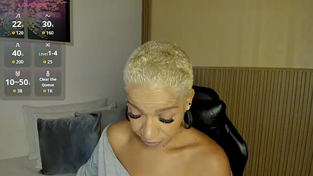 summer night  online show from 04-02-26, 11:52