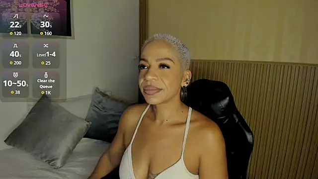 summer night  online show from 04-06-26, 11:55