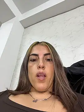 IsisLoveyes  online show from 01-05-26, 06:22