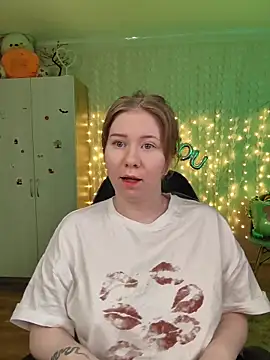 D0nna  online show from 02-11-26, 07:08