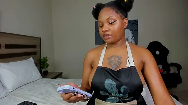 Renee-18 online show from 02-20-25, 07:52