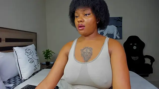 Renee-18 online show from 02-04-26, 03:12