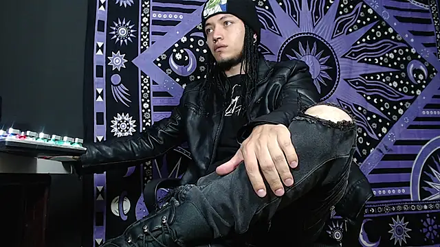 Dicaprioo  online show from 01-10-25, 08:04