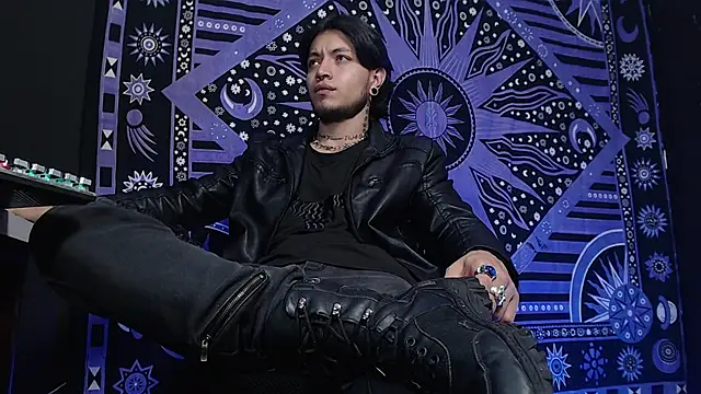 Dicaprioo  online show from 02-11-25, 12:49