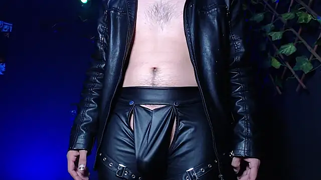 Dicaprioo  online show from 10-26-25, 02:50