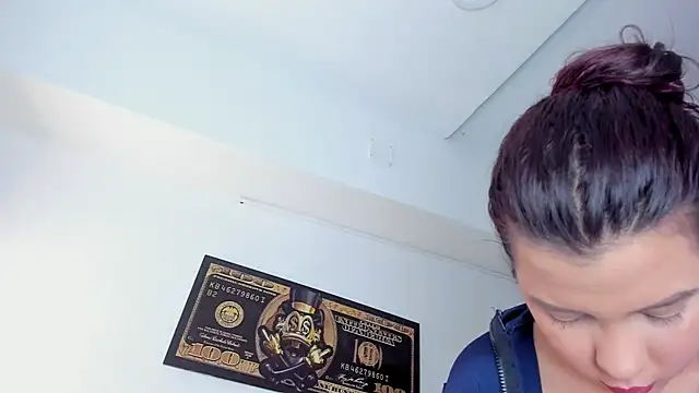 Snapshot of Elsalombardi_ chatting on 09-11-25, 12:16 Elsalombardi online show from 09-11-25, 12:16