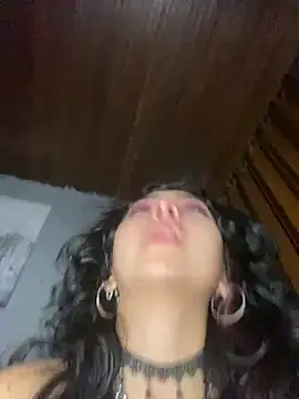 Snapshot of _Gothiccbitch_ chatting on 02-16-25, 06:10 Gothiccbitch online show from 02-16-25, 06:10