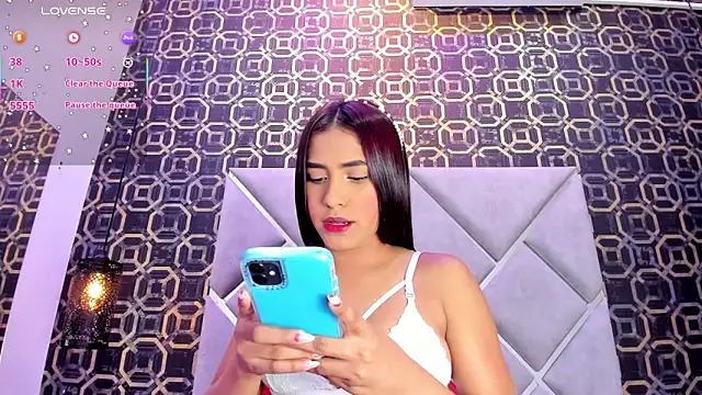 Snapshot of CherryBlossom23 chatting on 10-22-25, 01:39 CherryBlossom23 online show from 10-22-25, 01:39