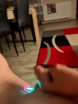 Szeltolo001 online show from 03-21-26, 11:08