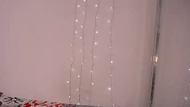 Snapshot of Mia__reys chatting on 12-29-24, 04:40 Mia reys online show from 12-29-24, 04:40