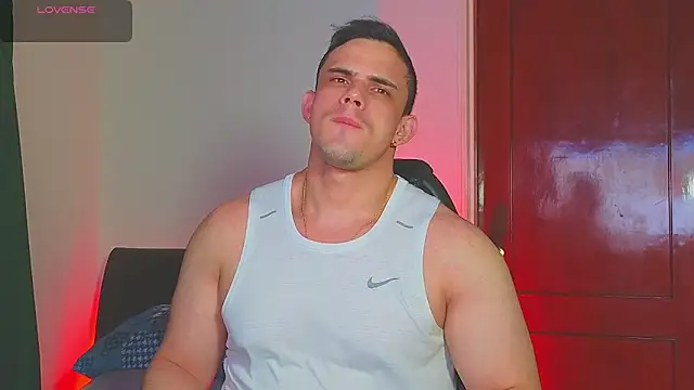 Snapshot of Regansmiths chatting on 10-03-25, 09:06 Regansmiths online show from 10-03-25, 09:06