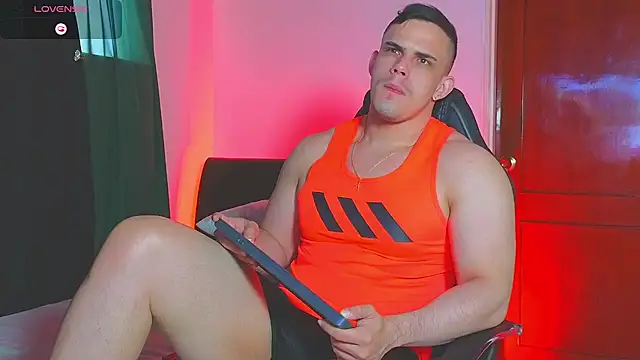 Snapshot of Regansmiths chatting on 10-09-25, 11:08 Regansmiths online show from 10-09-25, 11:08