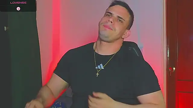 Snapshot of Regansmiths chatting on 10-16-25, 08:48 Regansmiths online show from 10-16-25, 08:48