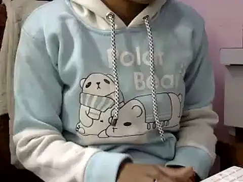 momo lov online show from 12-23-24, 04:44