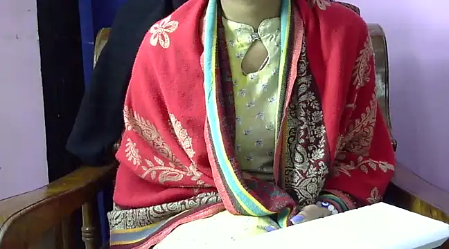 momo lov online show from 01-07-25, 08:03