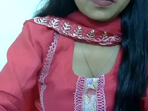 momo lov online show from 03-10-25, 08:37