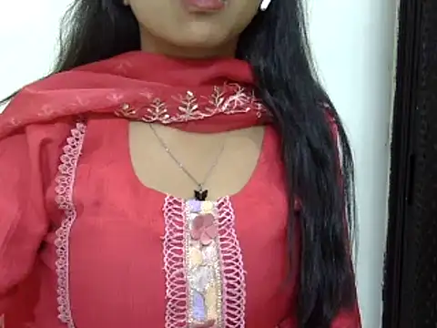 momo lov online show from 03-10-25, 11:42