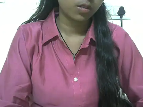 momo lov online show from 09-28-25, 04:51